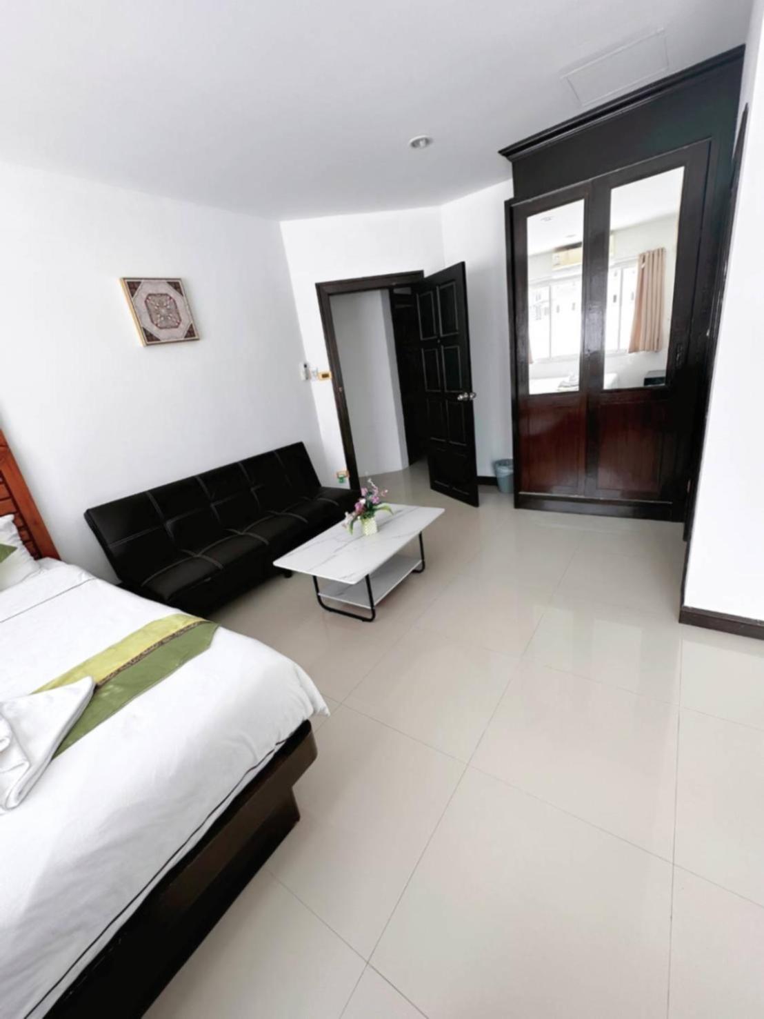 Abby'S House Hotel Patong Экстерьер фото