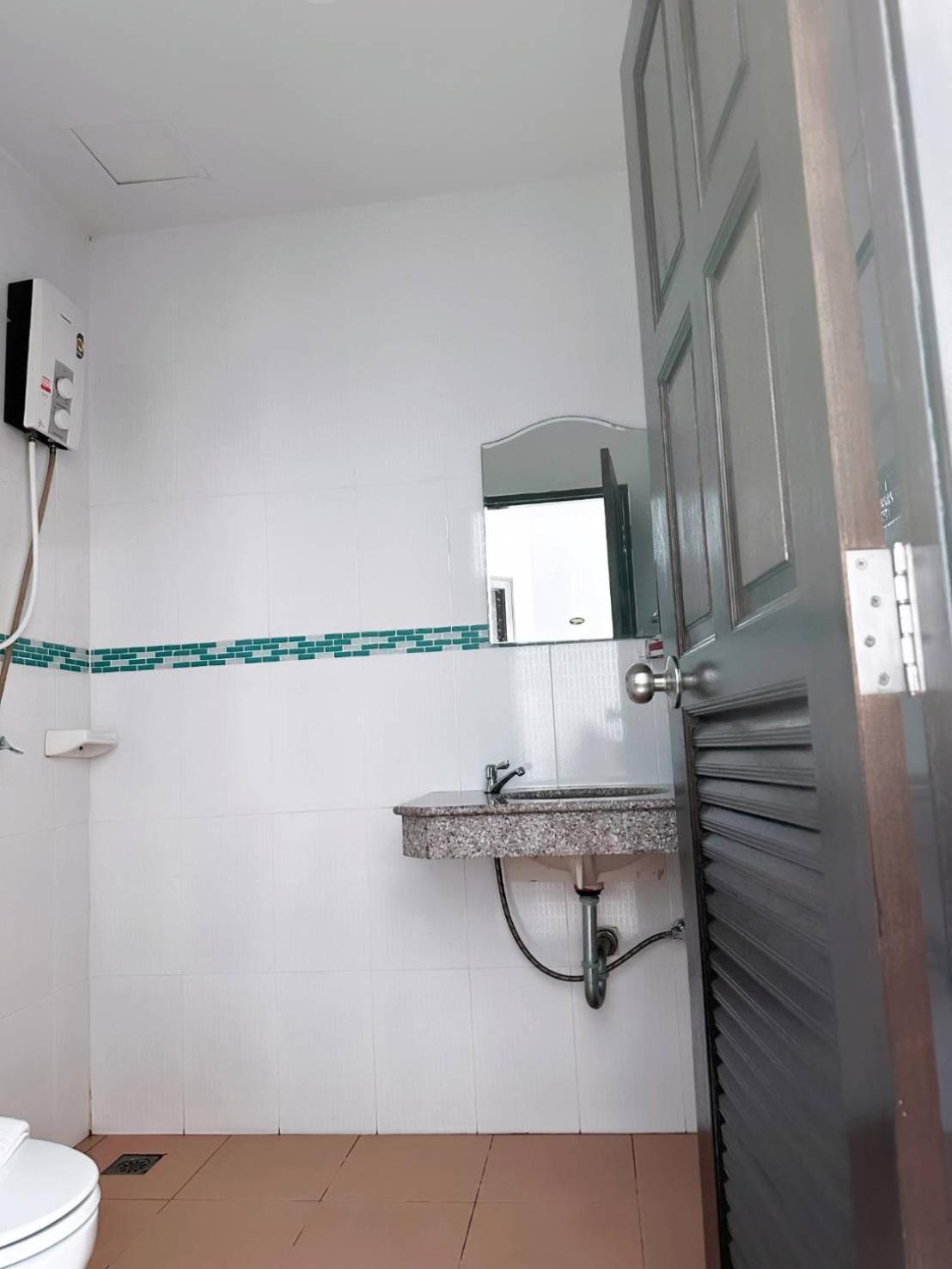 Abby'S House Hotel Patong Экстерьер фото