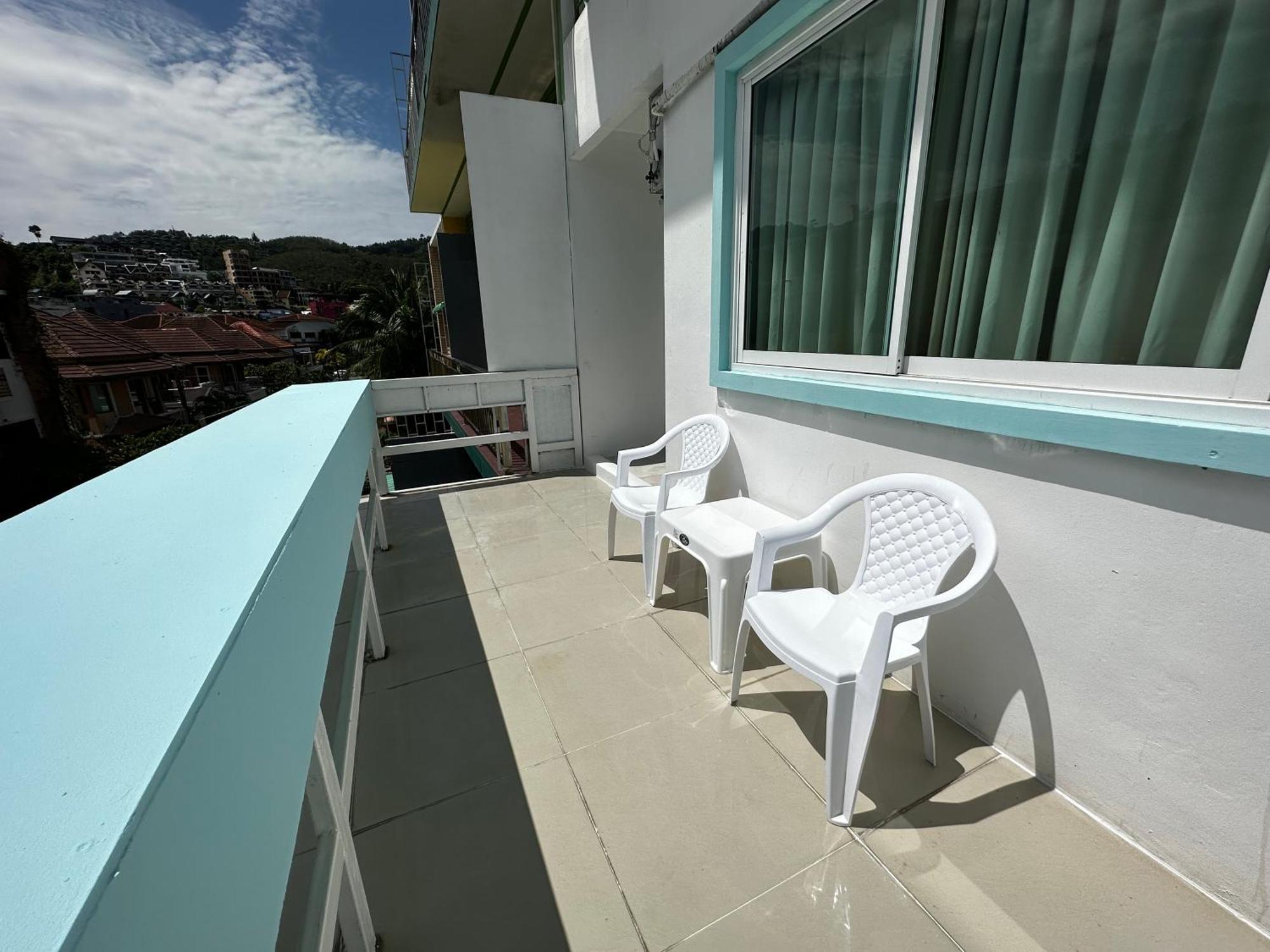 Abby'S House Hotel Patong Экстерьер фото